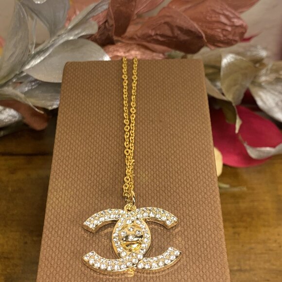 Chanel Turnlock Necklace Bag Charm - Picture 4 of 11